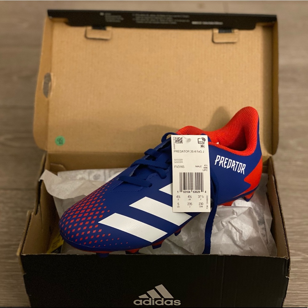 ADIDAS PREDATOR 20.4 TURF SHOES (Size 4.5) NEW‼️